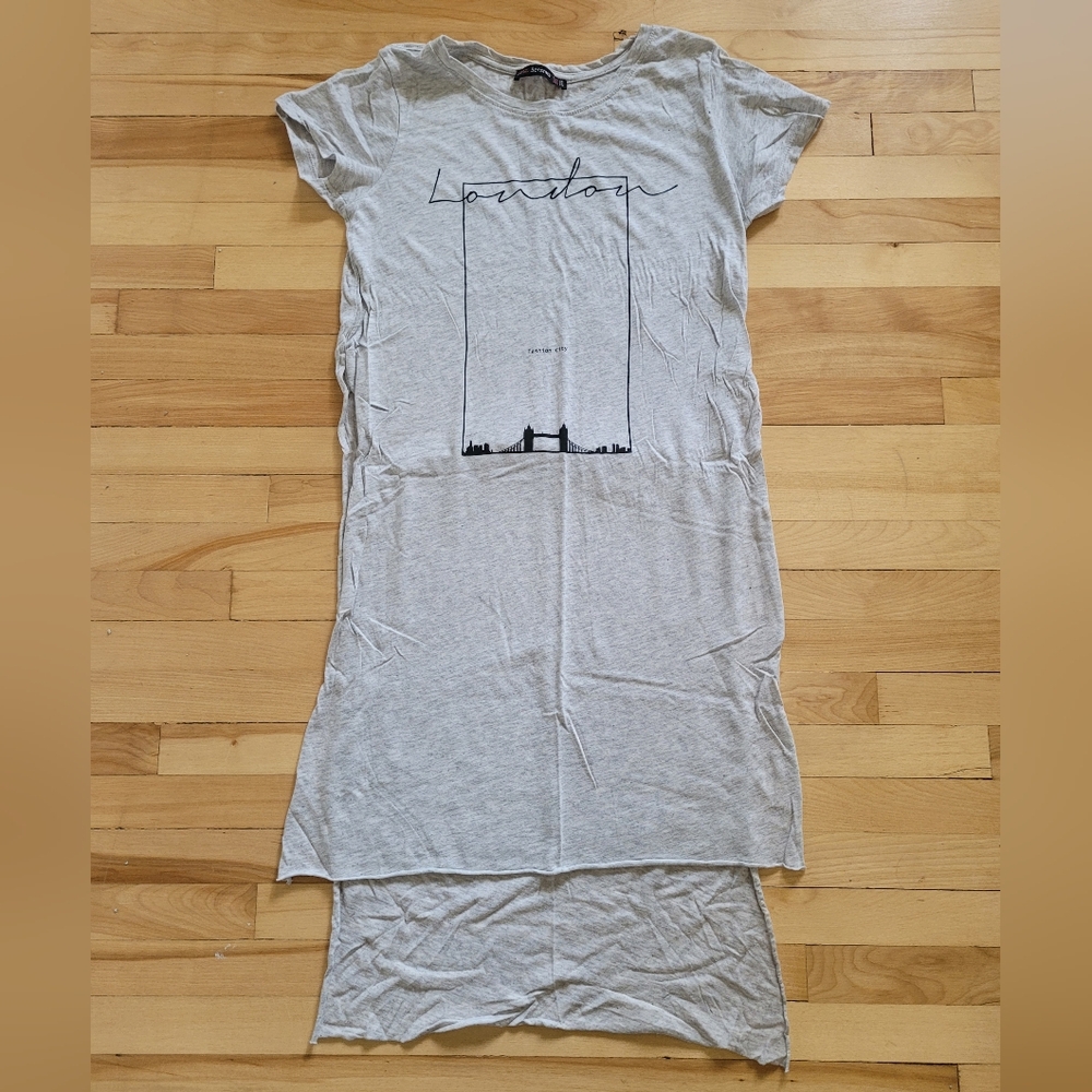 Extra Long "London" Tee